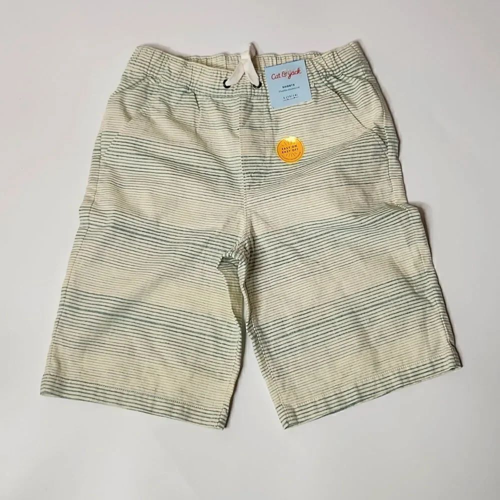 Cat & Jack flexible drawstring shorts L